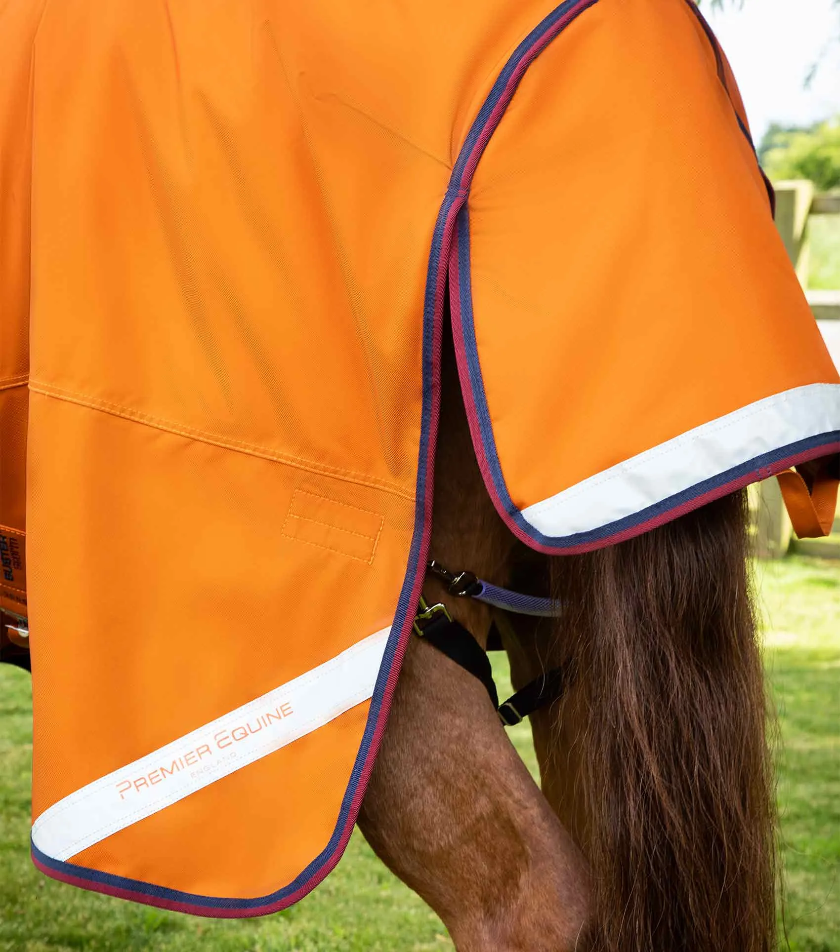 Buster Storm 200g Combo Turnout Rug with Classic Neck Burnt Orange