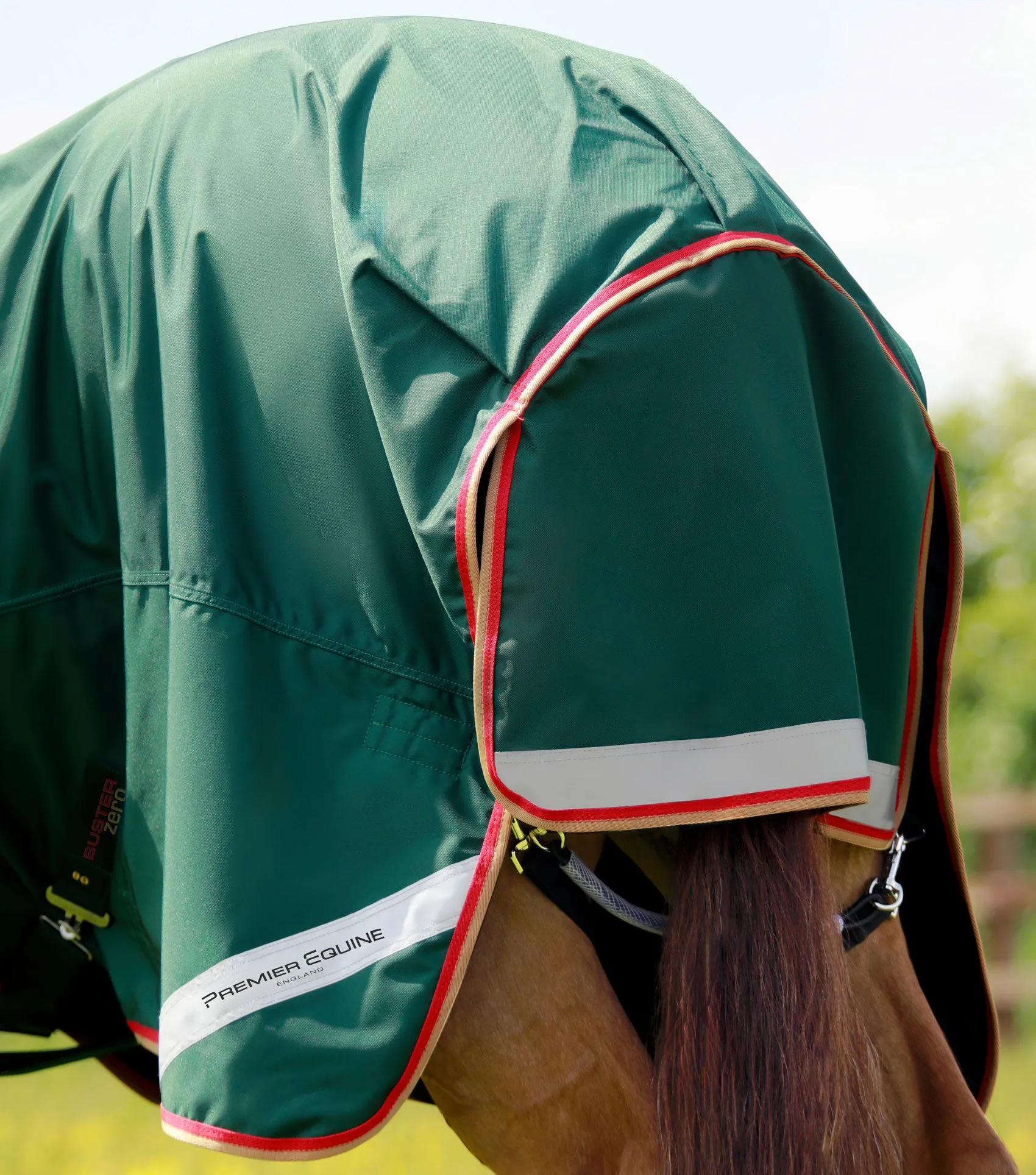 Buster Zero Turnout Rug with Classic Neck Cover Green