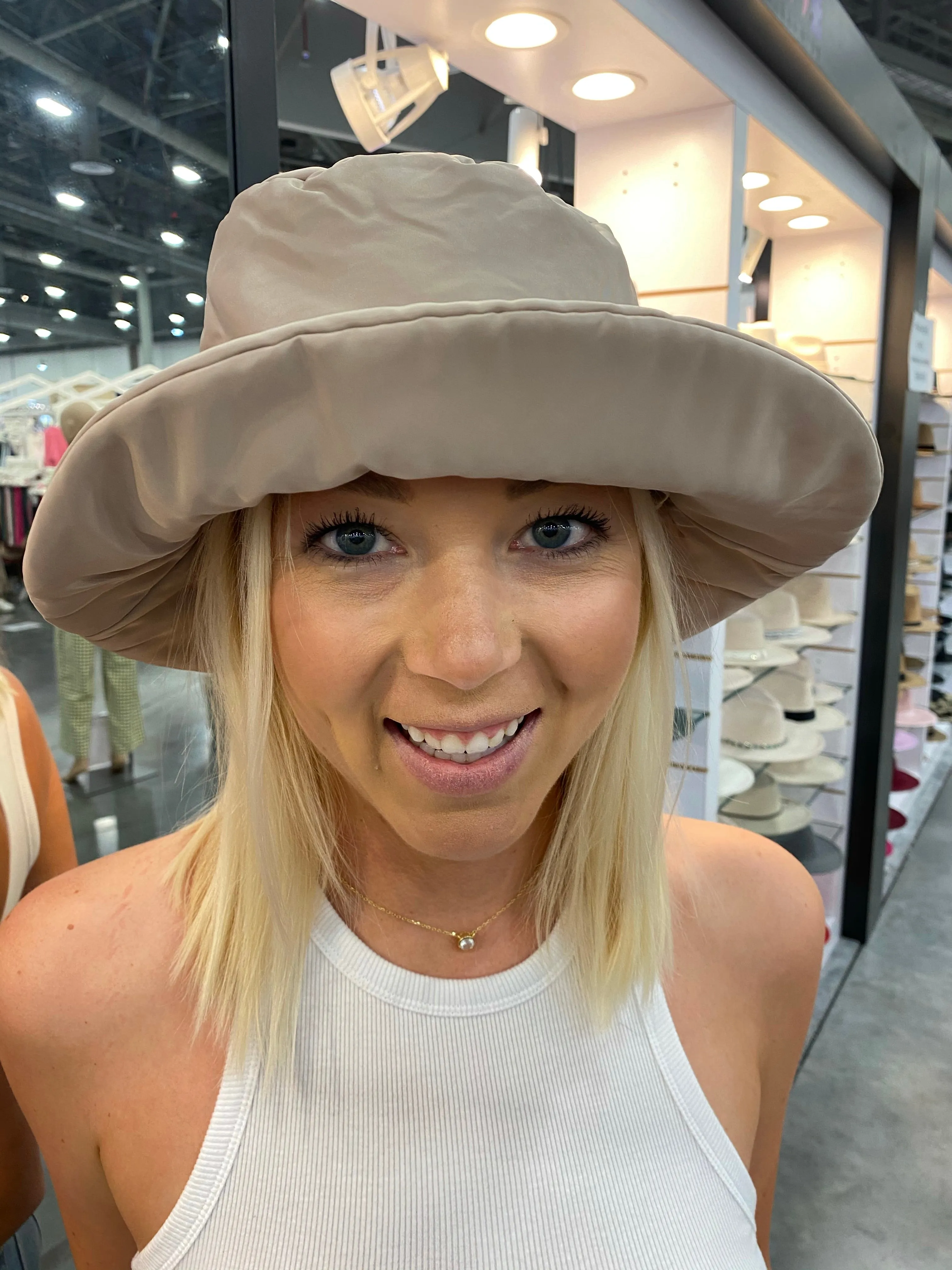 Cool Girl Puff Bucket Hat in 3 Colors