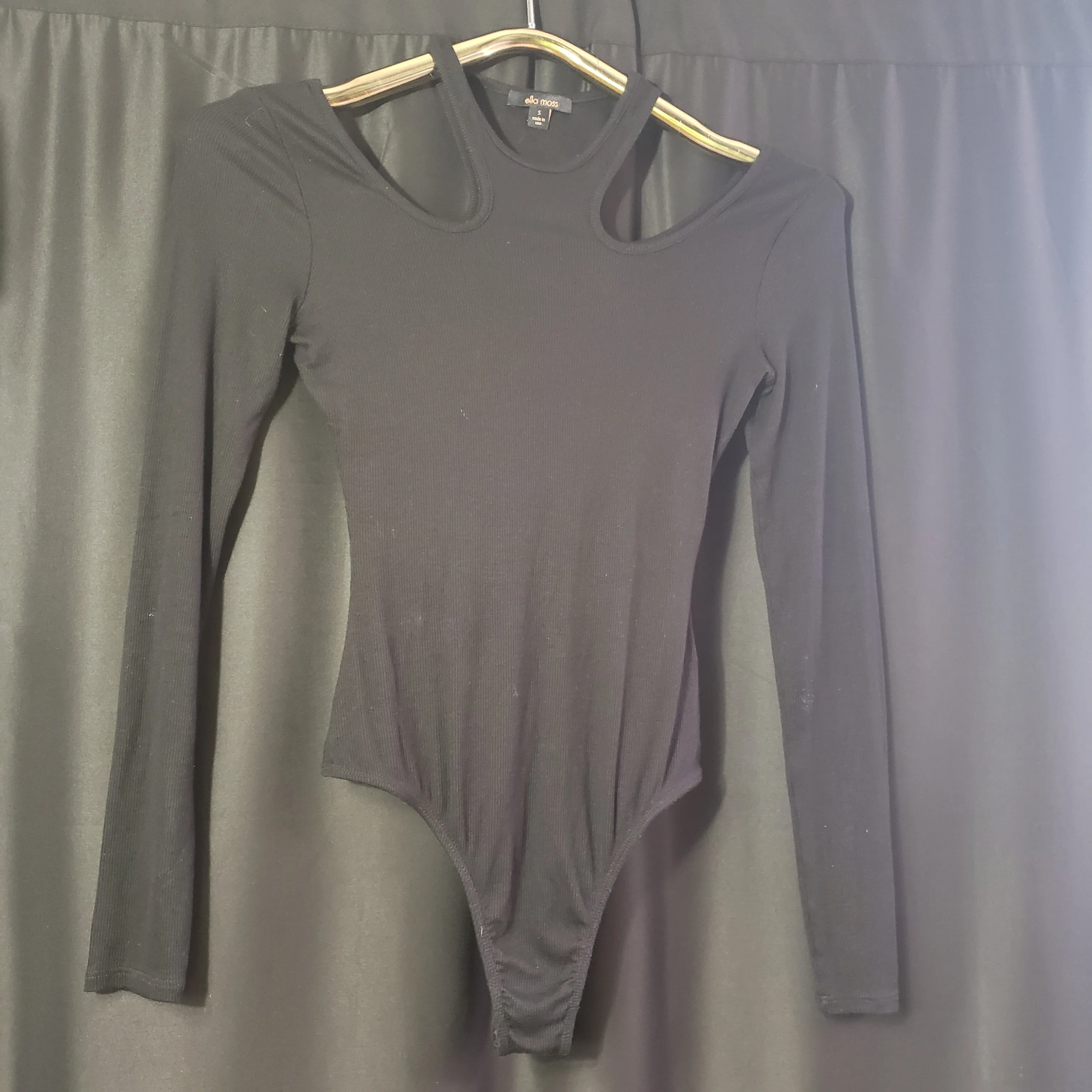 Ella Moss Rhoda Rib Cold Shoulder Bodysuit Size S