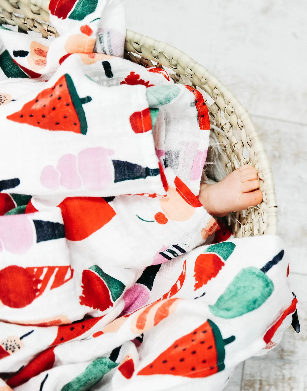 ICE CREAM SWADDLE