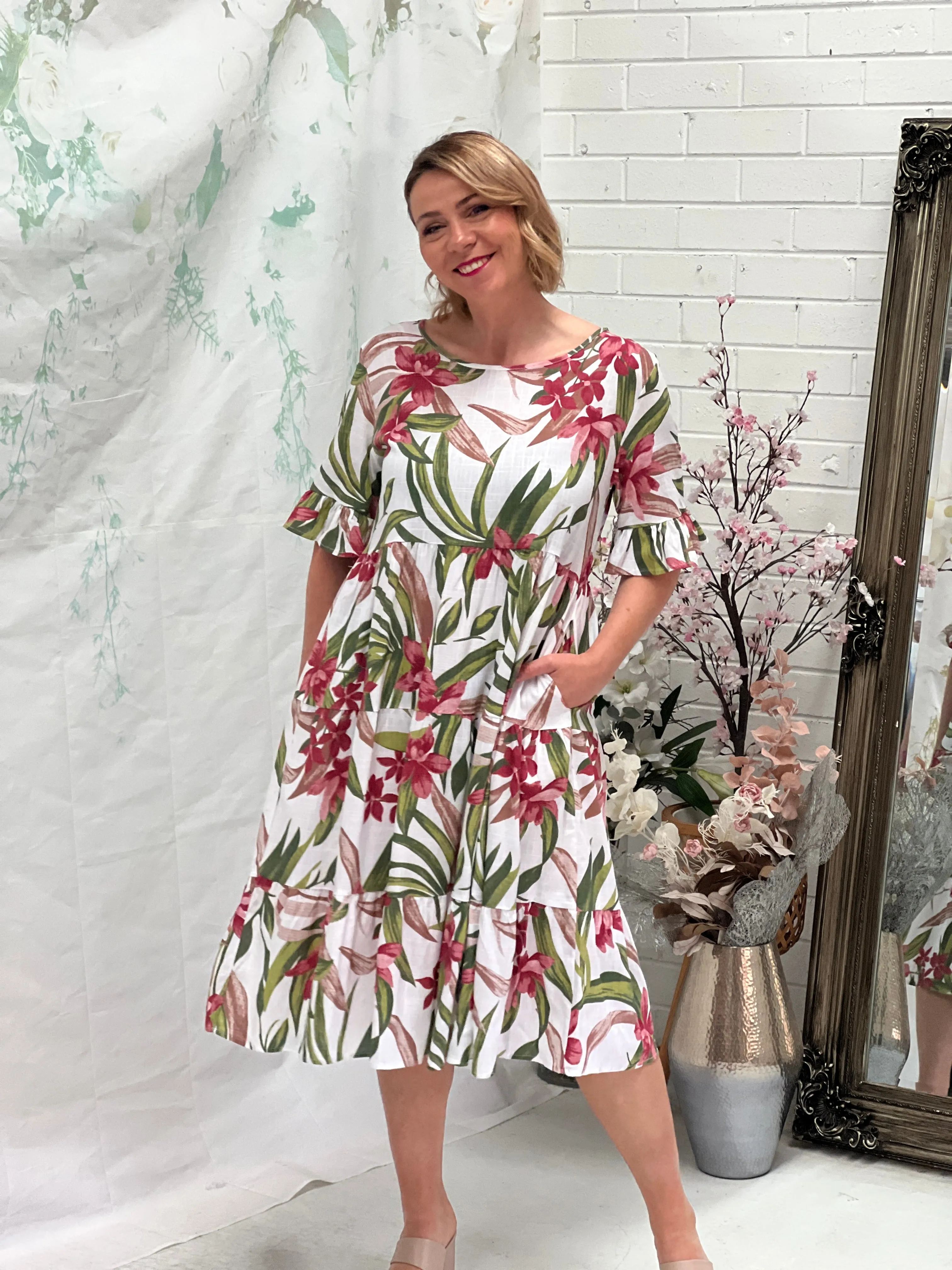 Kane Garden Linen Dress