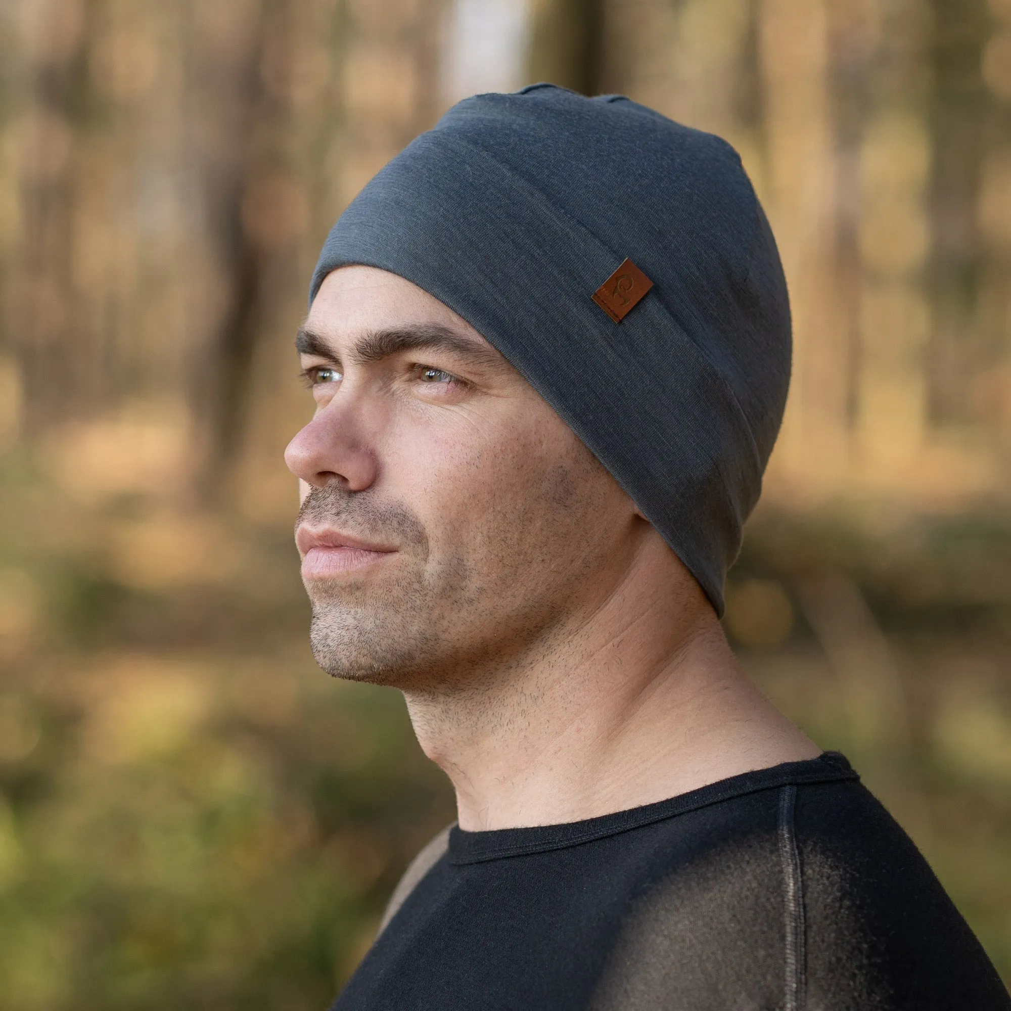 MENIQUE 100% Merino Wool Mens Beanie Perfect Grey