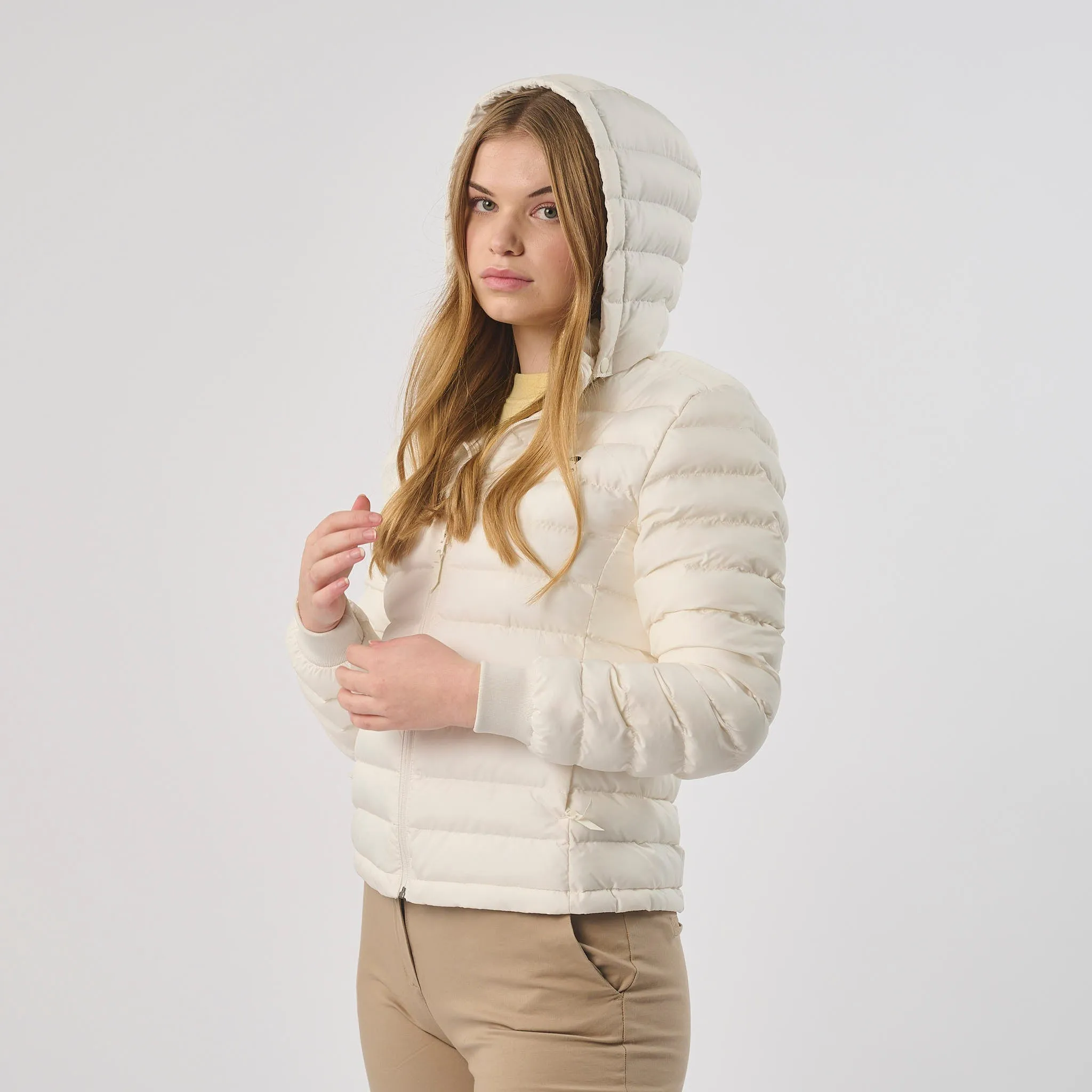 Omnitau Women's Breathable Fitted Padded Jacket - White