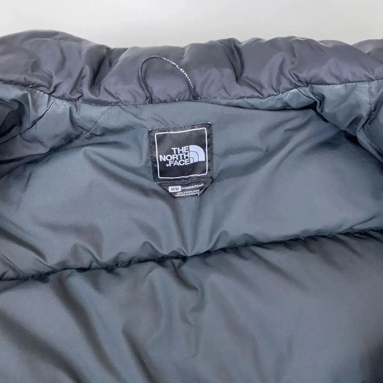 Preowned The North Face Womens 700 Down Nuptse Puffer Jacket Size M Black TNF Genuine.