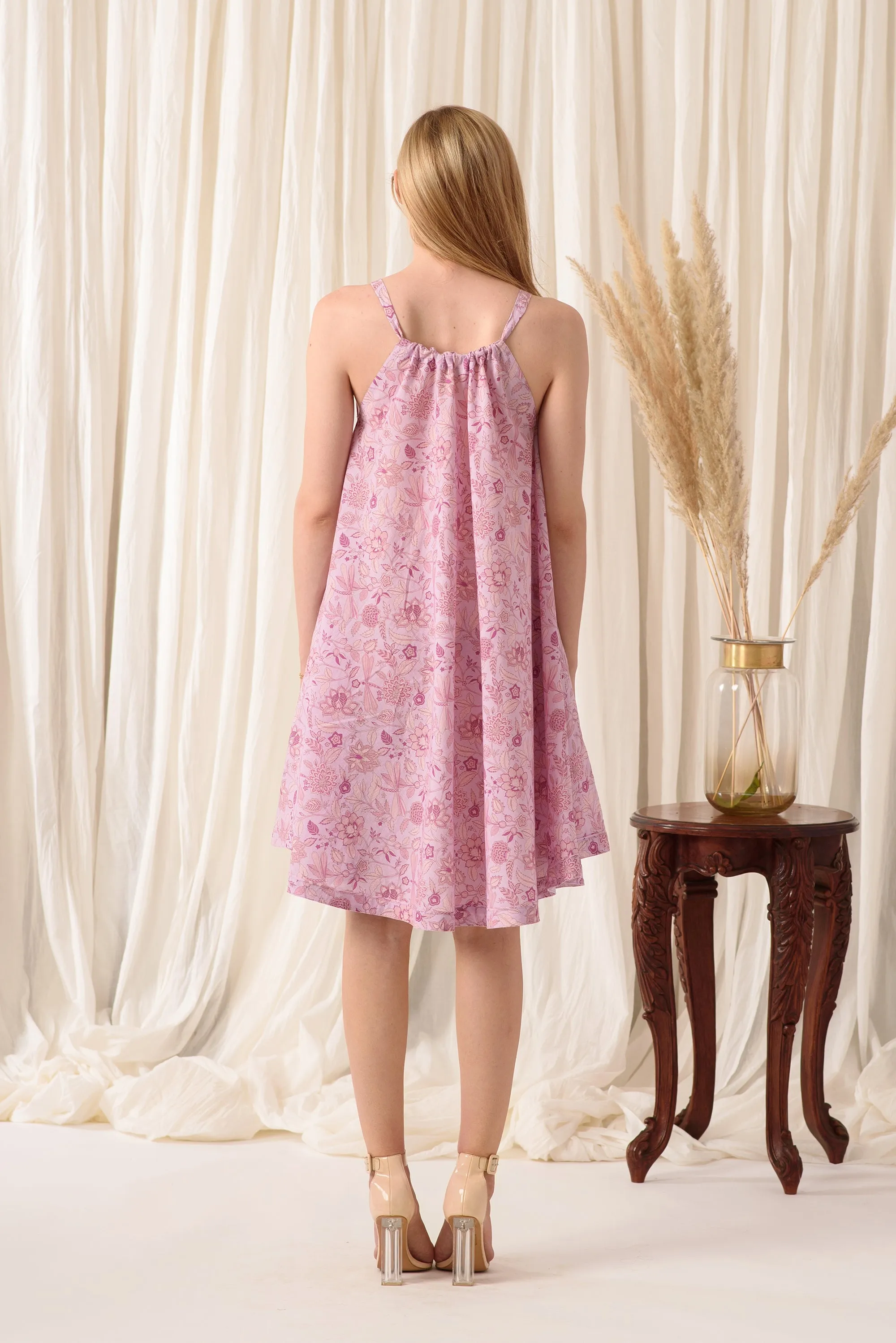 THE BEAUTIFUL SUNDRESS IN BARBIE PINK